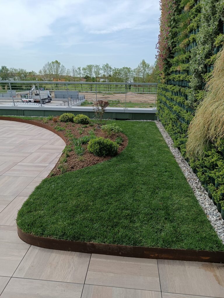 Tetto verde o giardino pensile tra le province di Padova, Venezia e Trevsio